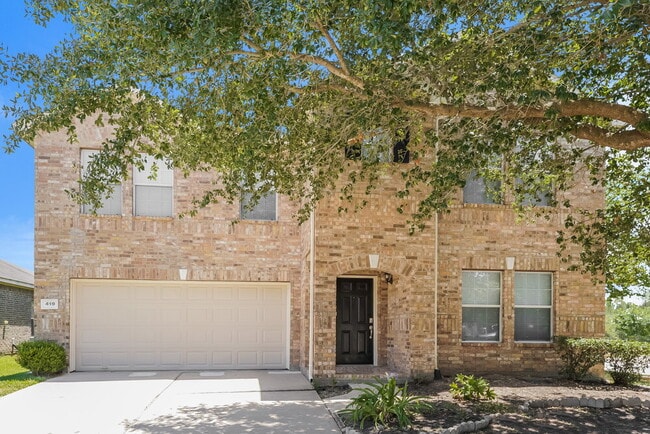 property at 419 Sunwood Glen Ln
