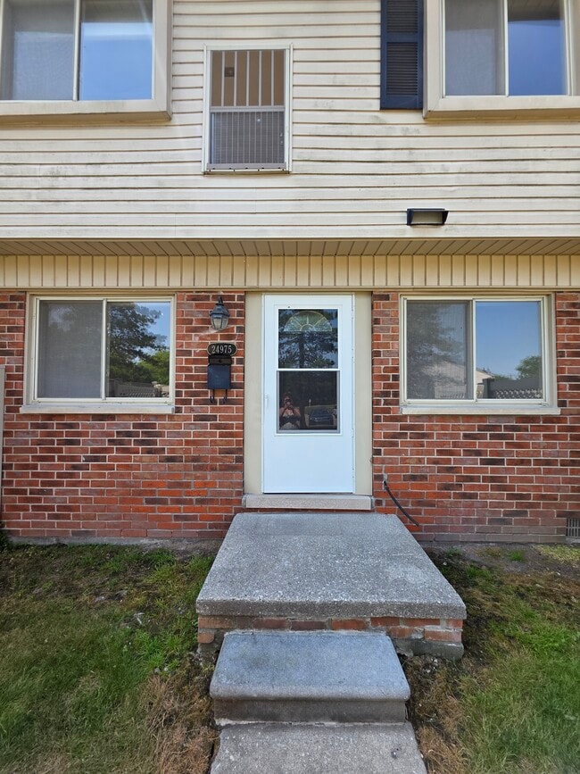 property at 24975 Mayfair St