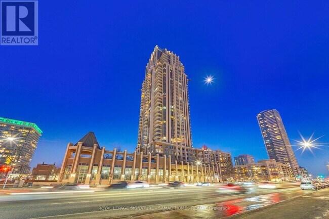 388 Prince of Wales Dr in Mississauga, ON - Building Photo - Building Photo