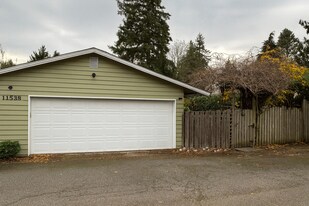 11538 3rd Ave NW in Seattle, WA - Building Photo