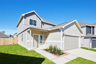 2584 Westslope Dr in Shenandoah, TX - Building Photo - Building Photo