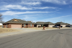 Pleasant Oaks of El Reno Apartamentos