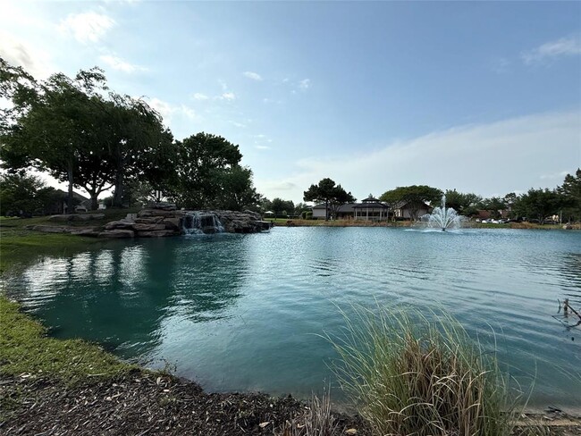 property at 26430 Richwood Oaks Dr