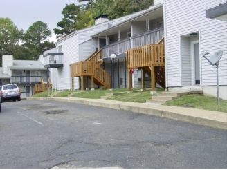 Ashland Apartment in Hot Springs National Park, AR - Building Photo