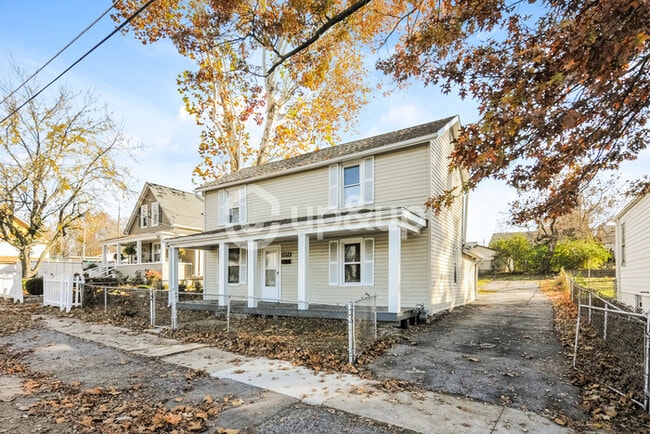 property at 1292 Purcell Ave