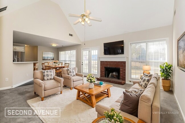 1008 Maria Dr in Mcdonough, GA - Building Photo - Building Photo