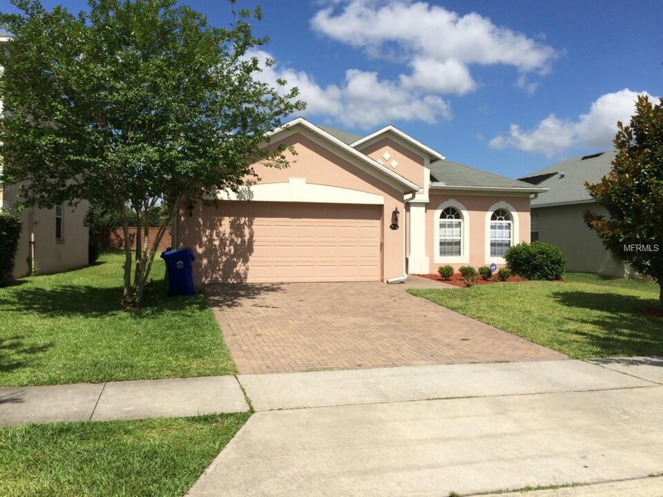 750 Home Grove Dr in Winter Garden, FL - Building Photo