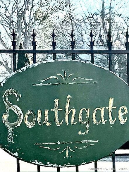 25 Old Turnpike Rd, Unit Building 25 12 in Southington, CT - Building Photo