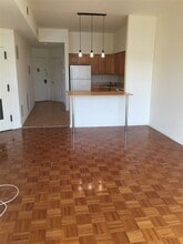 200 Paterson Plank Rd-Unit -204 in Union City, NJ - Building Photo - Building Photo
