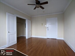 4542 N Damen Ave, Unit #4546-413 in Chicago, IL - Foto de edificio - Building Photo