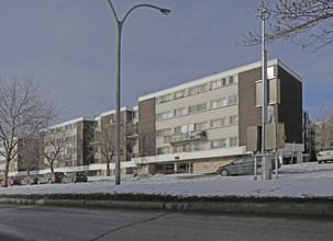 1275-1315 Jules-Poitras Boul in St. Laurent, QC - Building Photo - Building Photo