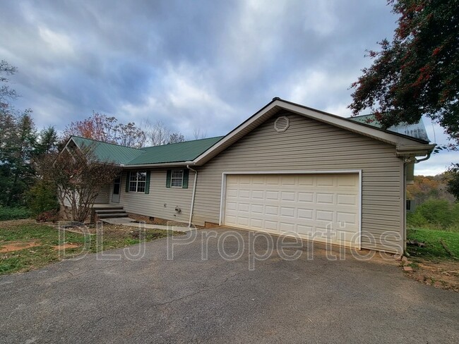 340 Piney Rd in Kodak, TN - Building Photo - Building Photo