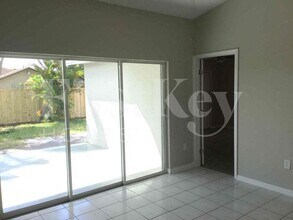 13530 SW 180th Terrace in Miami, FL - Building Photo - Building Photo