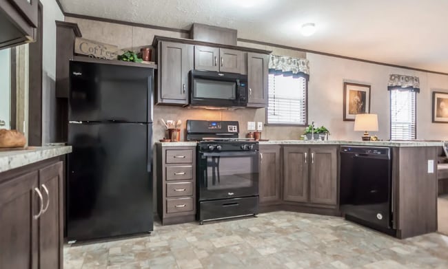 82 Quail Ct in Grand Blanc, MI - Foto de edificio - Building Photo