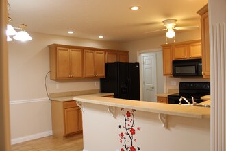 4504 Langly Ct in Evansville, IN - Foto de edificio - Building Photo