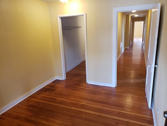 113 Grand Ave E in Grand Meadow, MN - Building Photo - Building Photo