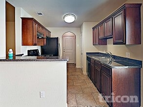 12216 Hunters Crossing Ln in Burleson, TX - Building Photo - Building Photo