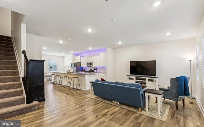 45455 Concord Wy in California, MD - Building Photo - Building Photo