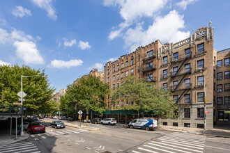 66 Saint Nicholas Pl in New York, NY - Building Photo - Primary Photo