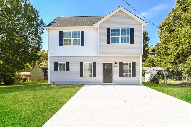property at 5612 Woodard St