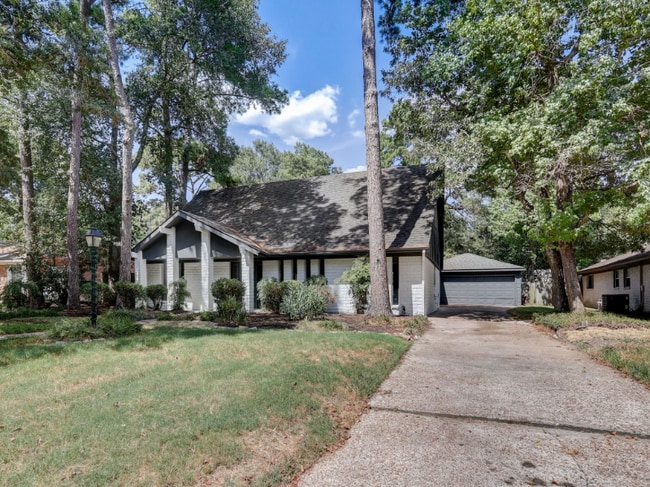 property at 1951 Round Spring Dr