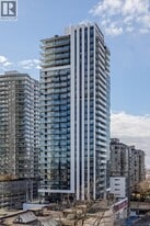 823 Carnarvon St in New Westminster, BC - Building Photo