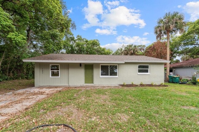 property at 1087 Swan St