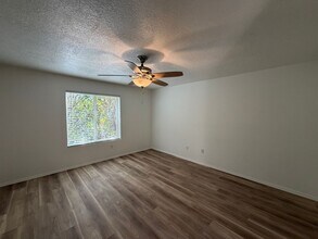 5501 Summer Ridge Rd NW in Albuquerque, NM - Building Photo - Building Photo