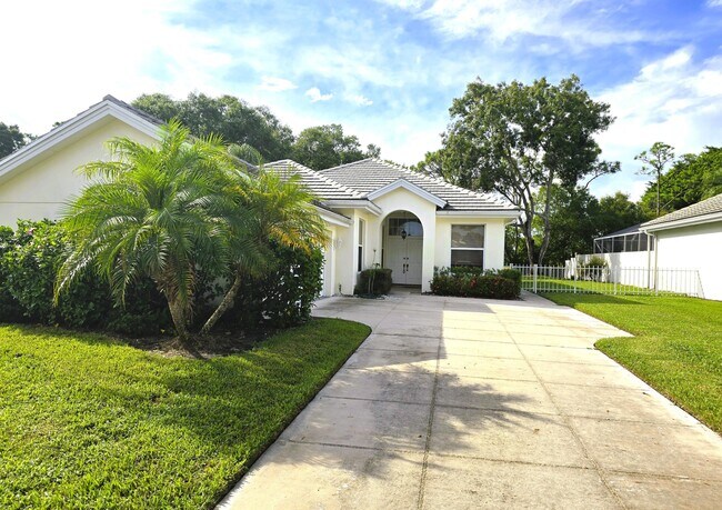 property at 5131 SE Sweetbrier Terrace
