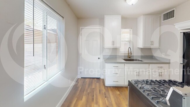 2236 N 28th Pl in Phoenix, AZ - Building Photo - Building Photo