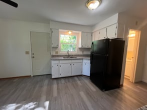 430 Ironton St NE in Fridley, MN - Building Photo - Building Photo