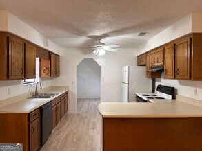 562 Mush Bluff Rd in St. Marys, GA - Building Photo - Building Photo