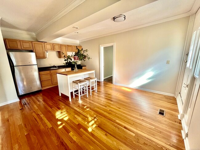 2 Academy St in New Haven, CT - Building Photo - Building Photo