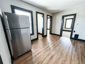 853 N Goodman St in Rochester, NY - Building Photo - Building Photo