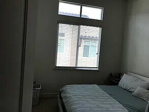 5218 S Esprit Loop in Dublin, CA - Foto de edificio - Building Photo