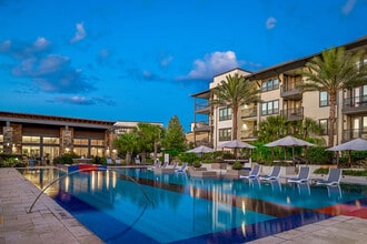 Marquis Cresta Bella in San Antonio, TX - Building Photo - Building Photo