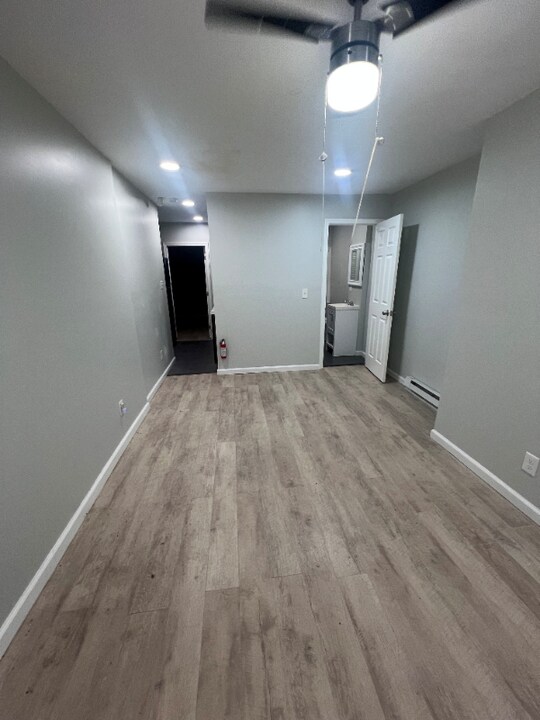 5121 Funston St in Philadelphia, PA - Building Photo