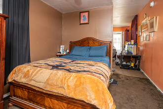 1540 Gentilly Blvd in New Orleans, LA - Building Photo - Interior Photo