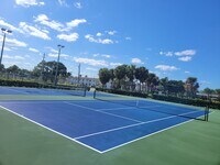 810 Lakeshore Dr photo'