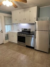 381 Ward St in Wallingford, CT - Building Photo - Building Photo