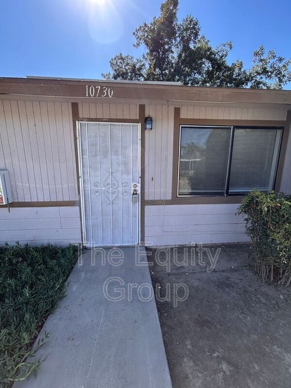 property at 10730 Railroad Ave