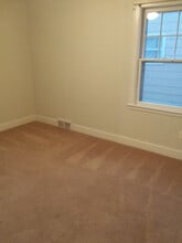 225 W 1st St in Junction City, KS - Building Photo - Building Photo