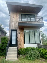 233 Riverside Dr in Nashville, TN - Building Photo