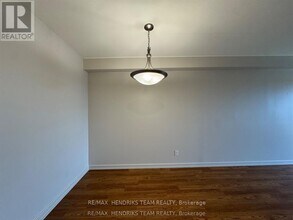 36 Arran Dr in St Catharines, ON - Building Photo - Building Photo