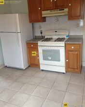 49 Conwell Ave, Unit 2 in Somerville, MA - Foto de edificio - Building Photo