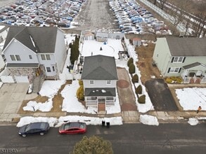 94 S 21st Ave in Manville, NJ - Building Photo - Building Photo