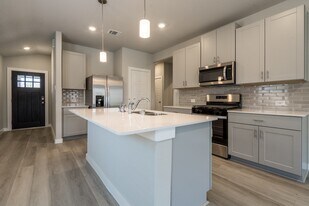 18615 Century Pne Ln in Conroe, TX - Building Photo