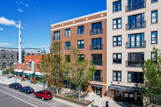 Cooks Of Crocus Hill in Minneapolis, MN - Building Photo - Building Photo