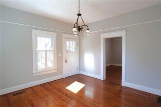 217 Mountain View St in Decatur, GA - Building Photo - Building Photo
