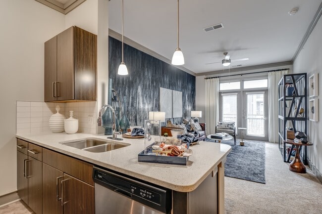 Cortland Midtown East in Raleigh, NC - Building Photo - Building Photo